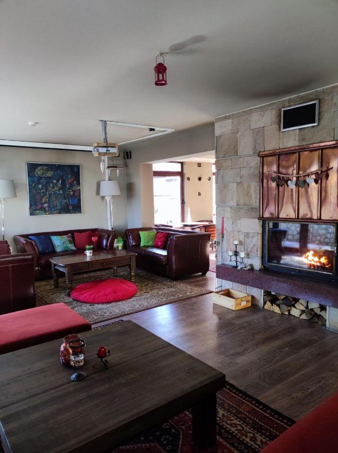 Hotel Famil - Adults Only Bansko Bagian luar foto