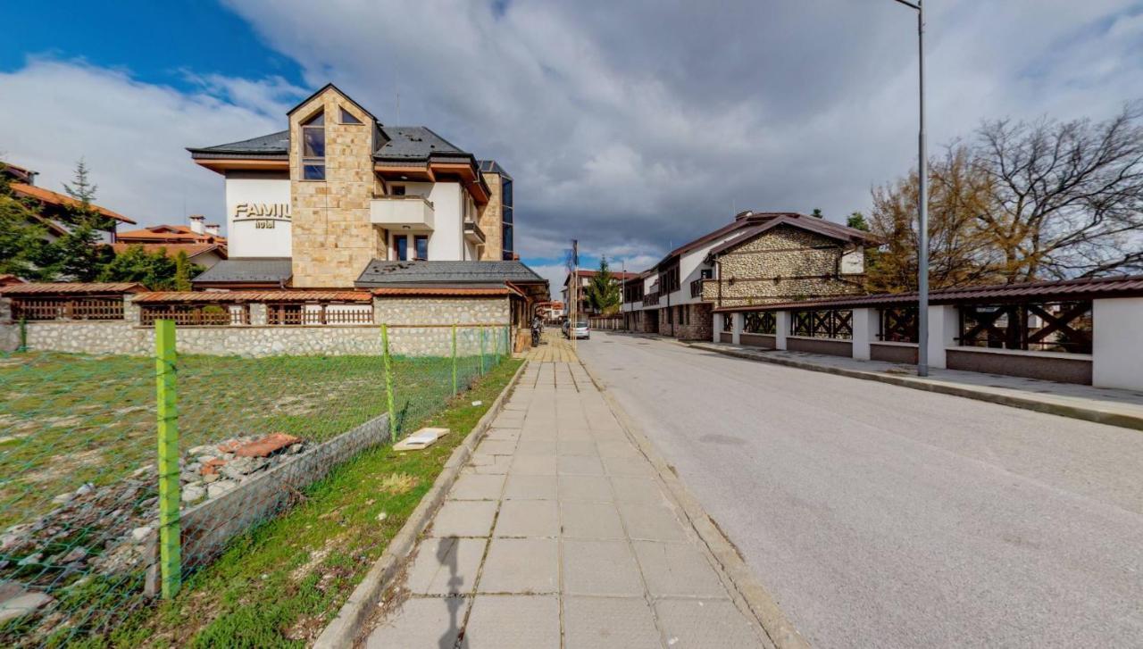 Hotel Famil - Adults Only Bansko Bagian luar foto
