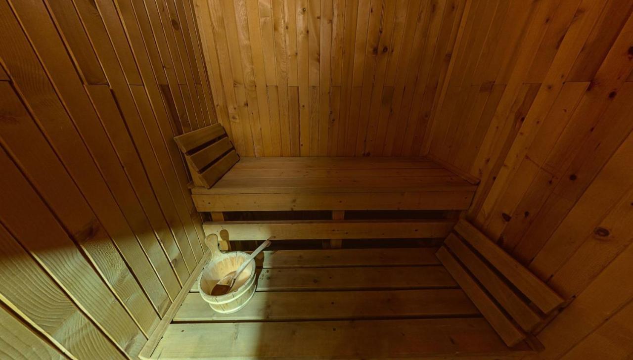 Hotel Famil - Adults Only Bansko Bagian luar foto