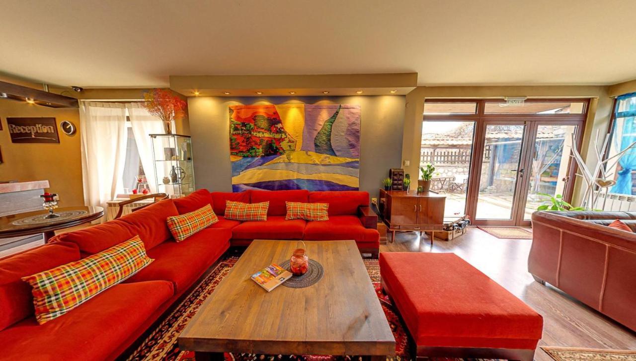 Hotel Famil - Adults Only Bansko Bagian luar foto